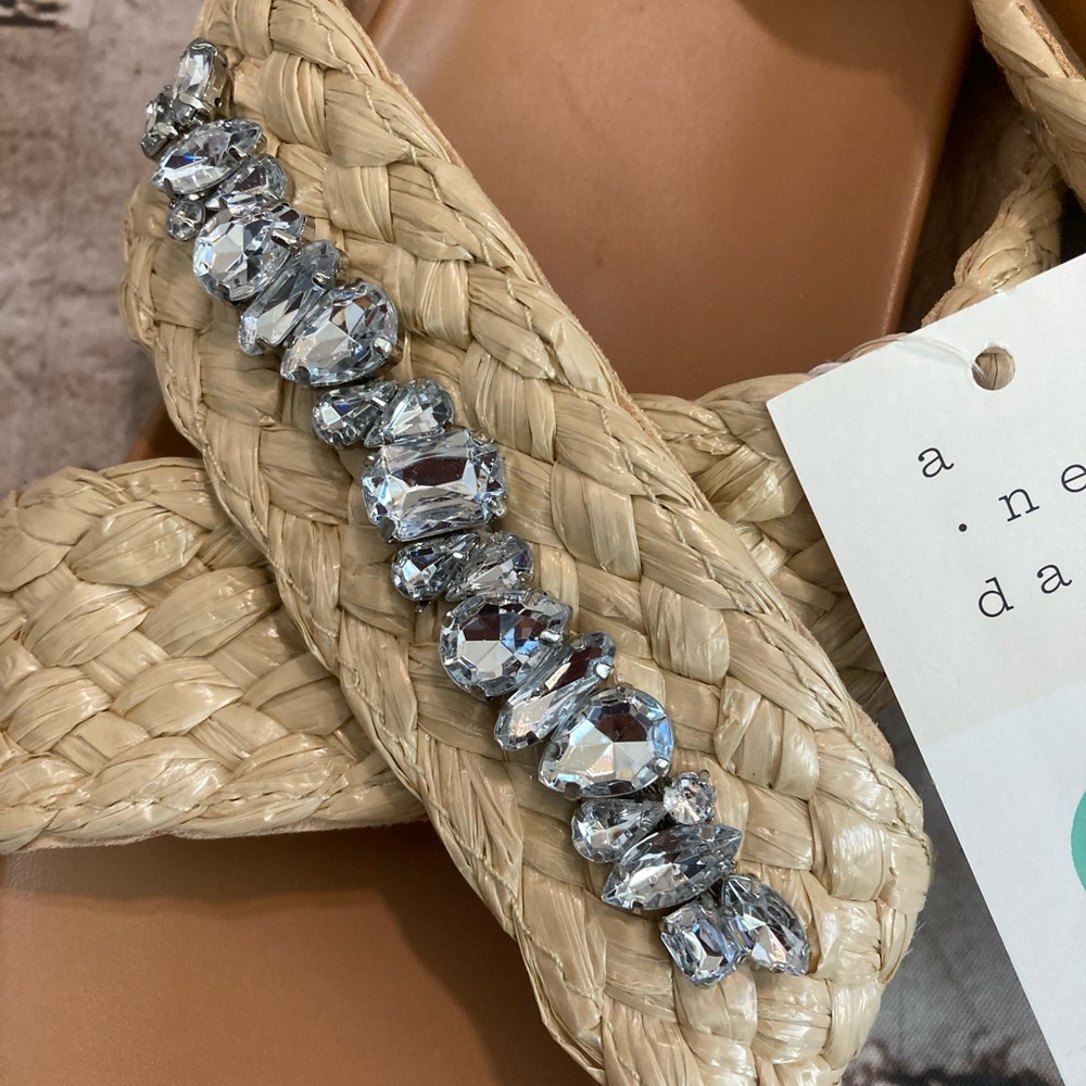NWT a new day sandals, rhinestone detailing size 8 1/2. - Picture 2 of 5